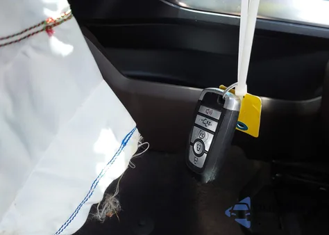 2022 Ford F-150 King Ranch из США, поврежденный, VIN 1FTFW1E8XNFA48283